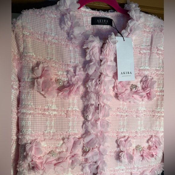 AKIRA NWT Size L Springtime Pretty Soft Pink Tweed Long Sleeve Blazer (0730) - Picture 7 of 11